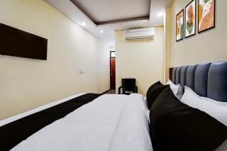 Hotel O Survey Chowk Bus Terminal Dehradun - 1