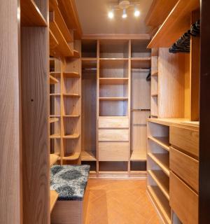 Golden Hour Rooftop 2BR with Park View, New Cairo - 3