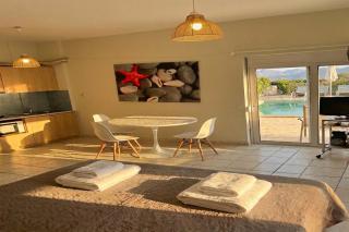 Marianna Apartments - 1