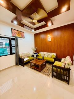 The Olivewood Flat by Jwalpa Retreat - 5