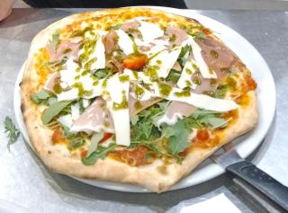 Gite 1 Arum, la Sapinière-24300-parc-3ha-piscine-étang-mini golf - 3