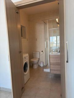 Lazuli Beachfront 1 bedroom- Finikoudes - 1