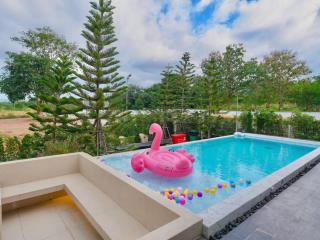 I-DIN POOL VILLA khaoyai - 9