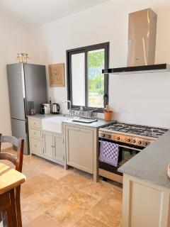 Maison de charme 4 étoiles - superbe vue et bassin-piscine privé - Rustrel - 9