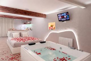 À la folie - Loft & Spa - 1