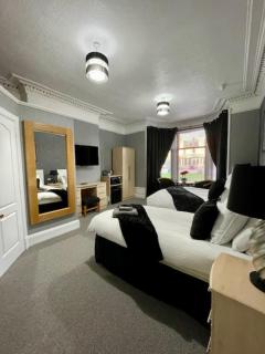 Vaila Guest House - 2