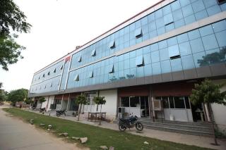 Hotel Vivaan - 3
