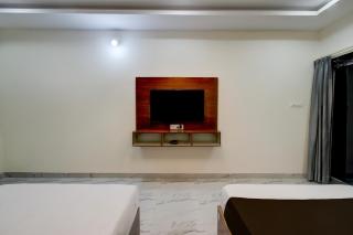 Hotel O by OYO JMK Grand - 0