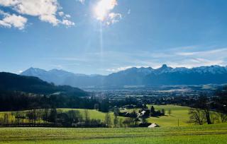 Gemütliches Doppelzimmer mit Gartenblick und Top ÖV - 1