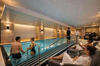 The Nobleton Suites - Yorkville - 8