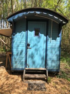 Nightingale Camp private Glamping with hot tub - 3