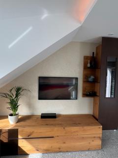 Meier Design Apartment - 4