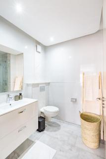 Luxurious pearl with terrace overlooking pool, parking - 4