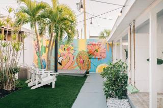 FLASH SALE! |Sleeps 8|<1 mi to beach|Micro Resort - 9