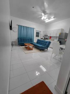 Purple Peach Escapes - 6