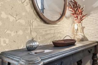 Exclusive 1890 Getaway: Tub and Downtown Walks - 1