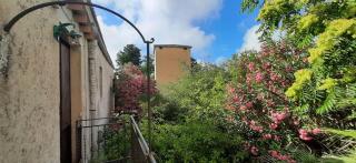 Fairy Tales Garden With private Parking - 7