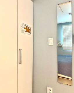 Sinsa Still - 5 minutes from Sinsa Station, 8 minutes from Nonhyeon Station, 5 minutes from Airport Bus, Luggage Storage, Adult Hospital, Business Trip, Hangang Park, Convenient Transportation - 4