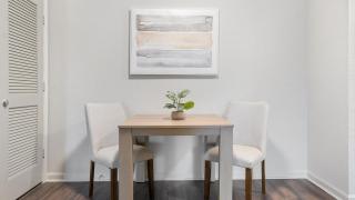 Landing Beautiful 1BD Tennis Court Gym - Stockbridge - 7