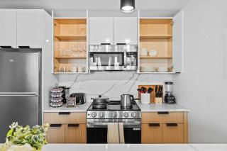 Near NYC Well-Located 2BR Apartment Sleeps 10 - 9