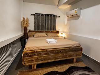 Nirvana By the Sea - 7