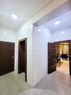 Homely 3-Bedroom Retreat in Victoria Island lagos - 4