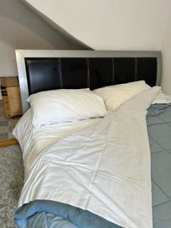 Metro blue line Megaro Mousikis Αpartment - 4