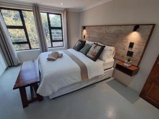 White Sparrow Villa - 2