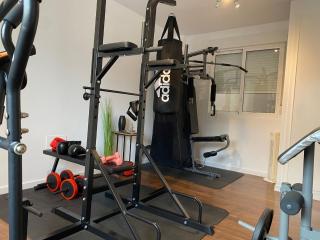 Tishok Wellness Apartment Private Gym - 8