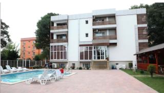 Naparis Boutique - 7