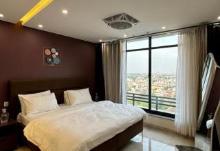 Luxury 1HBK WiFi, Parking, Near Shops & ATMs - 6