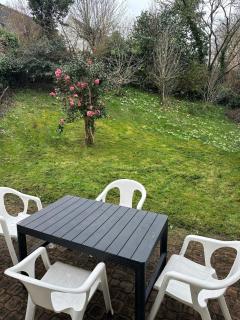 Charming house near city center and beaches - 1