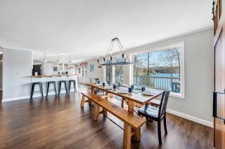 Lake Point Retreat - Lakefront Home with Hot Tub, Fire pit & Game room - 3