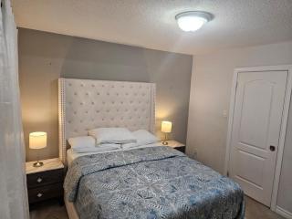 Graceful Residence3bedroom Townhouse, 2 and half Baths - 7