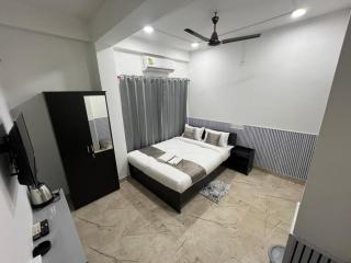 Hotel SKB Stay Inn - 2