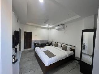 Hotel SKB Stay Inn - 1
