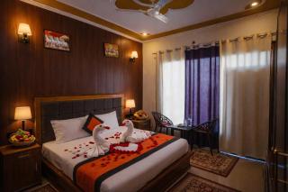 Hillwood hieghts - 8