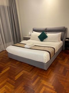 The Mews Residence At Sevendays - 3