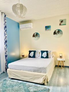 Villa avec piscine sur les hauteurs de Sainte-Luce - 1