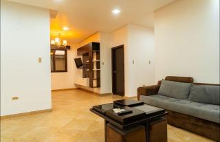 Spacious Luxury State in Samborondon - 9