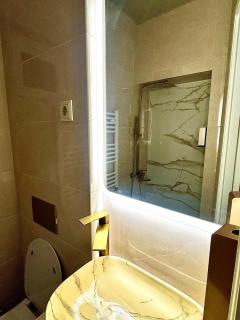 Vintage and cozy apartment - 1