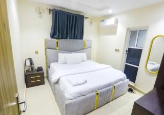 Fire Coop Aviator's Lodge - 6