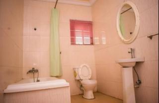 Fire Coop Aviator's Lodge - 1