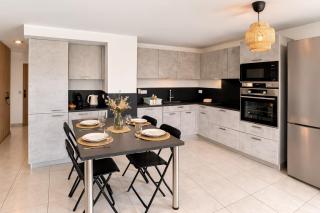 The Ill in Softness calm & elegant - 9