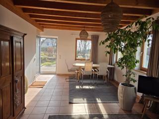 Gemütliche Wohnung mit Terrasse mit tollem Fernblick - 2