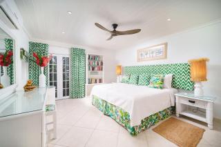 Glitter Bay Apartment 104 - 5