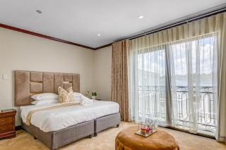 3 Bed house in Fourways near Monte Casino & Sandton - 4