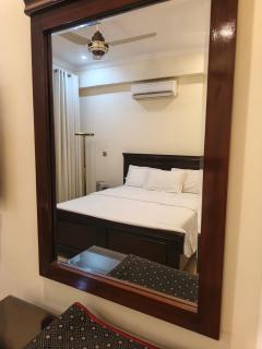 The Aristocrat Manor - 9