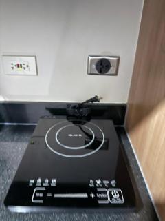 Murji Suites in 34th Floor at JTower Residences - Mandaue - 5