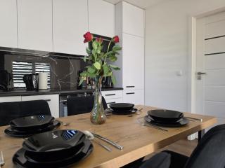 Luxury Apartments Bernardyńska Domek 1 , 2 - 7